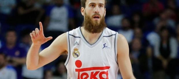 Sergio Rodríguez tira del Real Madrid en la ACB | Defensa Central - defensacentral.com Sergio Rodríguez tira del Real Madrid en la ACB | Defensa Central - defensacentral.com