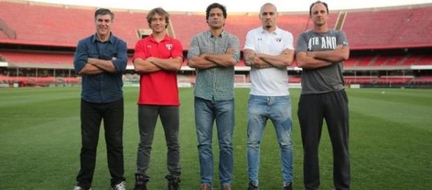 Tricolores de várias gerações unidos pelo São Paulo Tricolores de várias gerações unidos pelo São Paulo