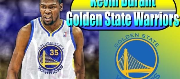 Uma montagem de Durant com a camisa do GSW já está rodando os Estados Unidos Uma montagem de Durant com a camisa do GSW já está rodando os Estados Unidos
