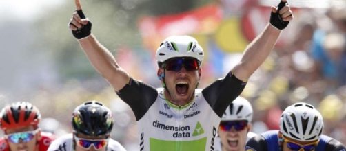 Mark Cavendish, la vittoria a Utah Beach nella prima tappa del Tour de France