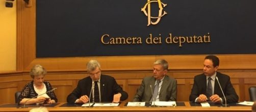 Riforma pensioni, Damiano e parlamentari Pd insistono sulla flessibilità per l'uscita a 62 anni