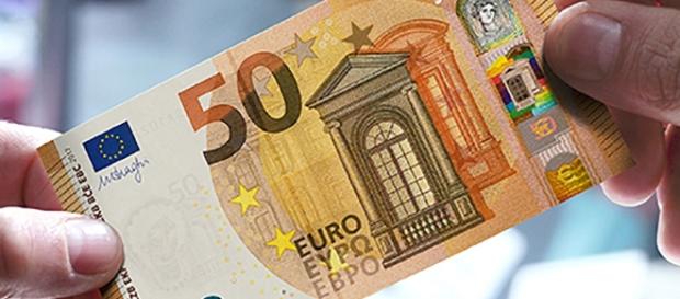 FOTO - Nuova Banconota da 50 EURO! Ecco come sarà e quando sarà ... - viralnews24.it FOTO - Nuova Banconota da 50 EURO! Ecco come sarà e quando sarà ... - viralnews24.it