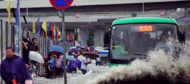 Las inundaciones en china son graves Las inundaciones en china son graves