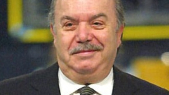 Lino Banfi compie 80 anni: dalle commedie sexy al cinema impegnato