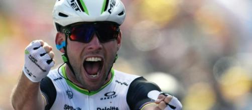 El británico Mark Cavendish logró el triplete en la presente edición del Tour y se coloca como el segundo corredor con más victorias en la historia