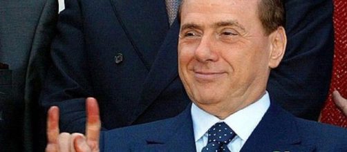 Smentita separazione dalla Pascale per Berlusconi ma la sua salute non migliora