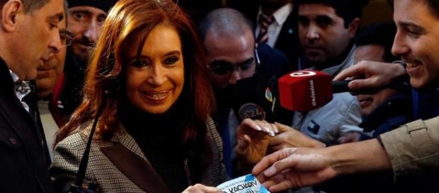 Cristina denunció a Bonadio porque Bonadío filtró información Cristina denunció a Bonadio porque Bonadío filtró información