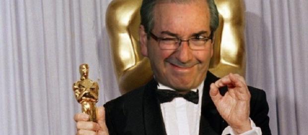 Eduardo Cunha vira meme nas redes sociais após choro Eduardo Cunha vira meme nas redes sociais após choro