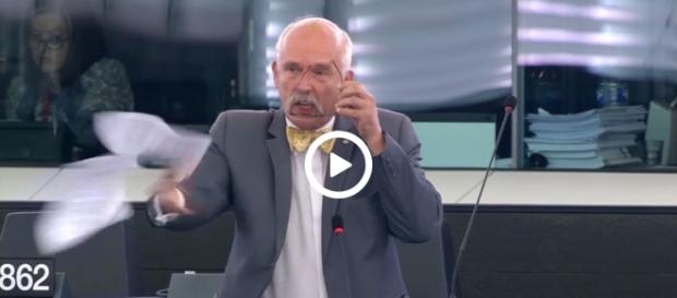 Janusz Korwin-Mikke, europoseł niezrzeszony Janusz Korwin-Mikke, europoseł niezrzeszony