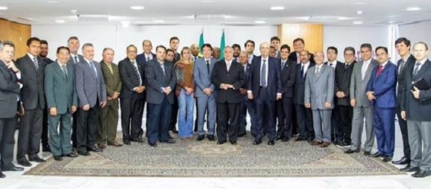 Temer recebe comitiva de 33 pastores no Palácio do Planalto Temer recebe comitiva de 33 pastores no Palácio do Planalto