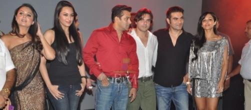 Salman Khan | Sonakshi Sinha | Malaika Arora Khan | Amrita Arora ... - bollywoodmantra.com