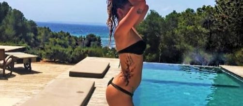 Emma Marrone in bikini su Instagram