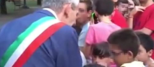 Il sindaco di Cerignola rimprovera duramente un bambino di 11 anni, la famiglia annuncia querele