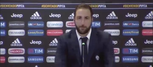 Juventus, ecco Gonzalo Higuain: "Qui per vincere. Napoli? Via per ... - superscommesse.it