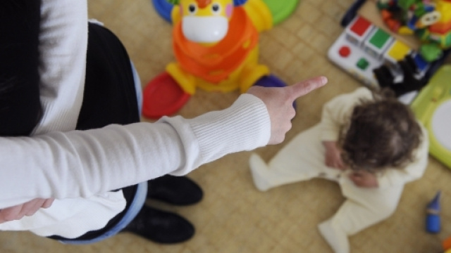 Episodi a Milano di violenza sui bambini in asilo nido.