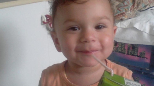 Questa bambina ha bisogno del vostro aiuto.... Houda Emma ... - blogspot.com