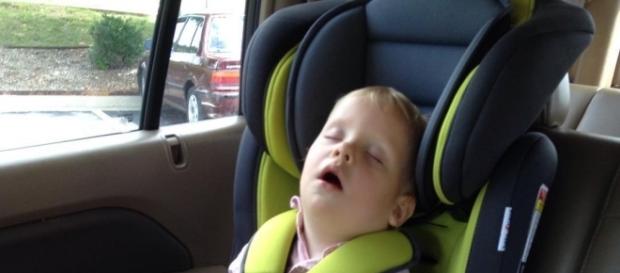 Jill Duggar Dillard questioned on son's car seat safety. Source: Instagram user Derick Dillard Jill Duggar Dillard questioned on son's car seat safety. Source: Instagram user Derick Dillard