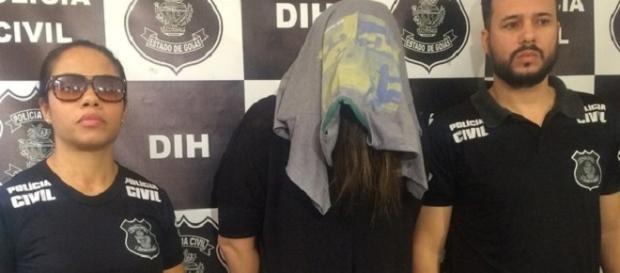 A mulher deu à luz a uma menina em 2011 A mulher deu à luz a uma menina em 2011