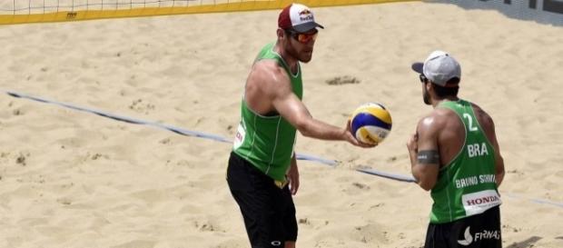 Time brasileiro de Volêi de Praia enfrente a Itália Time brasileiro de Volêi de Praia enfrente a Itália