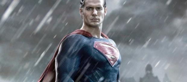 Warner Bros. Moves MAN OF STEEL Sequel into Active Development ... - geektyrant.com Warner Bros. Moves MAN OF STEEL Sequel into Active Development ... - geektyrant.com