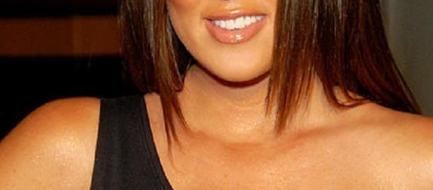Khloe Kardashian before 40 pound weight loss. Source: Wikimedia user Toglenn Khloe Kardashian before 40 pound weight loss. Source: Wikimedia user Toglenn