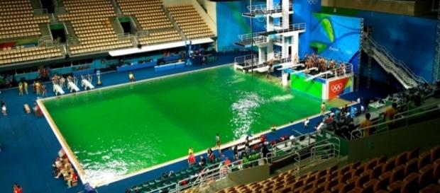 La piscina verde de Río 2016 ya tiene explicación La piscina verde de Río 2016 ya tiene explicación