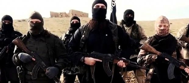 Satul Islamic folosește minele vechi în atentate Satul Islamic folosește minele vechi în atentate