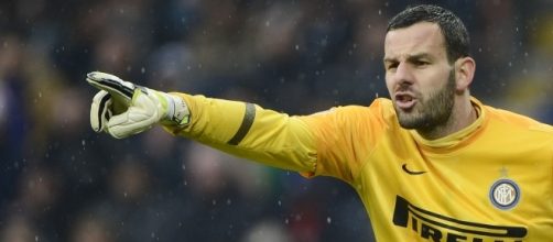 Inter, maxi offerta del Barcellona per Handanovic