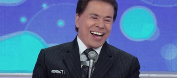 Silvio Santos dá exemplo e se encontra com crianças pobres Silvio Santos dá exemplo e se encontra com crianças pobres