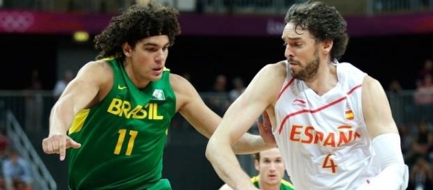 Brasil x Argentina: assista ao jogo de basquete masculino ao vivo na TV e na internet Brasil x Argentina: assista ao jogo de basquete masculino ao vivo na TV e na internet