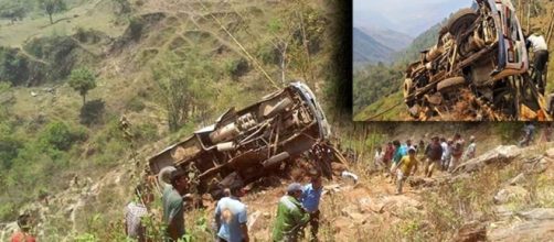 Autobus giù dalla scarpata in Nepal, 33 morti