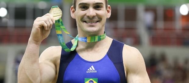 Arthur Zanetti confirma favoritismo e é campeão mundial nas ... - com.br Arthur Zanetti confirma favoritismo e é campeão mundial nas ... - com.br