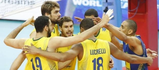 Brasil enfrnta a França pelas Olimpíadas 2016 no vôlei masculino Brasil enfrnta a França pelas Olimpíadas 2016 no vôlei masculino