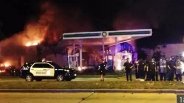 Ancora scontri nella notte a Milwaukee