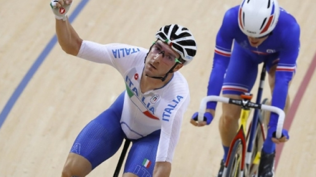 Elia Viviani &egrave; al comando dell'omnium