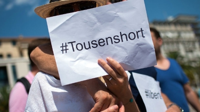 Tolone: due donne aggredite perch&eacute; indossavano shorts