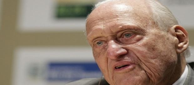 Ex-presidente da FIFA, Havelange morre no Rio aos 100 anos (Foto: Felipe Dana/AP) Ex-presidente da FIFA, Havelange morre no Rio aos 100 anos (Foto: Felipe Dana/AP)