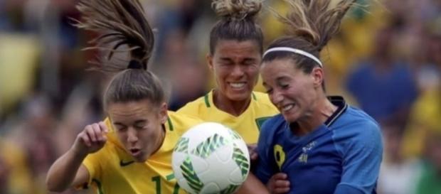 Seleção feminina perdeu para Suécia (Divulgação/Internet) Seleção feminina perdeu para Suécia (Divulgação/Internet)