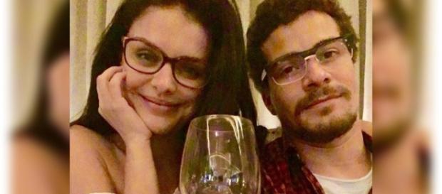Thiago Martins e Paloma Bernardi afirmam que estão bem Thiago Martins e Paloma Bernardi afirmam que estão bem