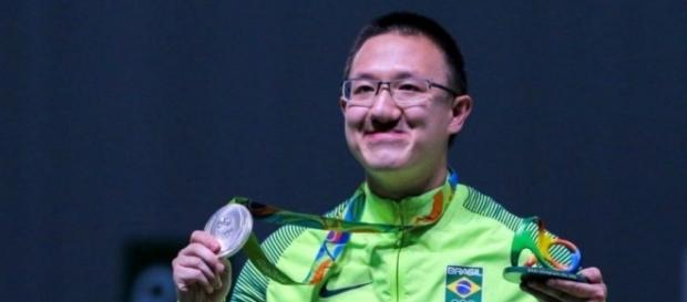 Felipe Wu, do Tiro, foi o primeiro militar medalhista nas Olimpíadas Rio 2016 Felipe Wu, do Tiro, foi o primeiro militar medalhista nas Olimpíadas Rio 2016