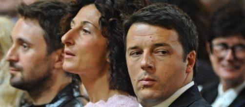 Ultime notizie scuola, venerdì 19 agosto 2016: il Presidente del Consiglio Renzi e la moglie Agnese Landini