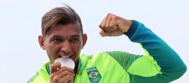 Assista Isaquias Queiroz ao vivo na TV e online Assista Isaquias Queiroz ao vivo na TV e online