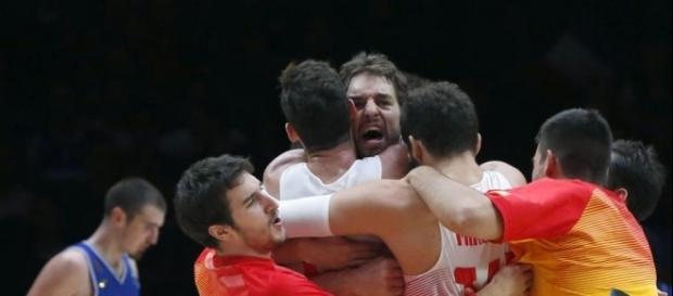 España venció a Francia por 92 a 67 España venció a Francia por 92 a 67