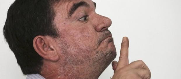 Ex-diretor, Andrés Sanchez, censura torcida e diz que são ingratos Ex-diretor, Andrés Sanchez, censura torcida e diz que são ingratos