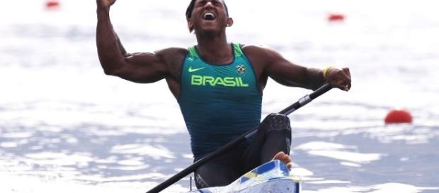 Isaquias Queiroz pode se tornar o primeiro brasileiro a conquistas 3 medalhas em uma única edição das Olimpíadas Isaquias Queiroz pode se tornar o primeiro brasileiro a conquistas 3 medalhas em uma única edição das Olimpíadas
