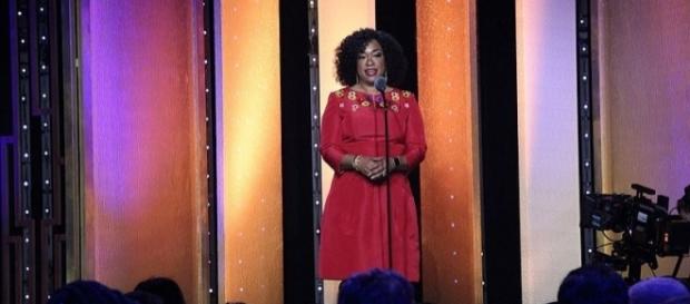 Shonda Rhimes weight loss. Source: Wikimedia user Sarah E. Freeman Shonda Rhimes weight loss. Source: Wikimedia user Sarah E. Freeman