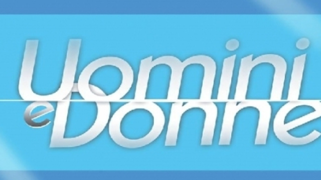 Uomini e donne: quattro tronisti alla corte di Maria De Filippi?