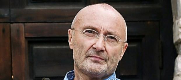 Il ritorno di Phil Collins, storico batterista dei Genesis. Il ritorno di Phil Collins, storico batterista dei Genesis.