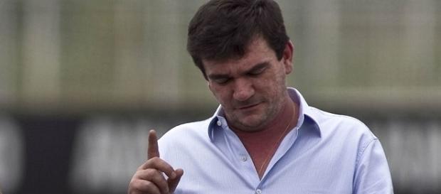 "Cristóvão hoje é nota 6 ou 7. Quando ganhar o campeonato vai ser 8 ou 9", afirmou Andrés "Cristóvão hoje é nota 6 ou 7. Quando ganhar o campeonato vai ser 8 ou 9", afirmou Andrés