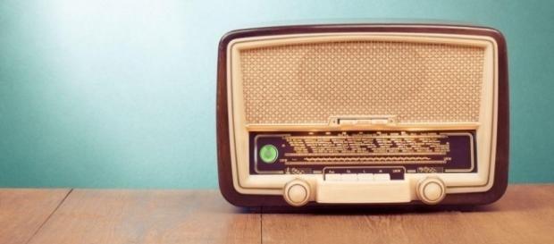 Dicas de cantores para quem enjoou de músicas em português e inglês Dicas de cantores para quem enjoou de músicas em português e inglês